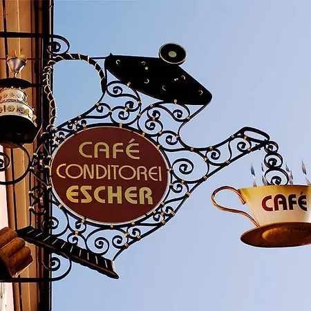 ゲストハウス Gaestehaus Eschers Eiswerk アンヴァイラー・アム・トリフェルス