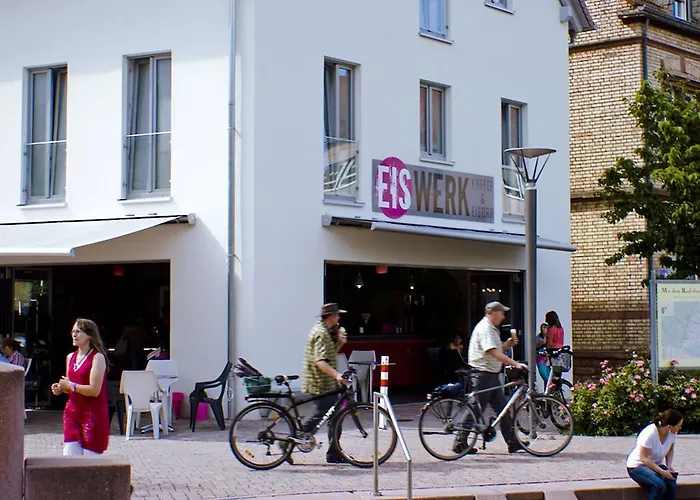 Gaestehaus Eschers Eiswerk آنفايلار آم تريفلز