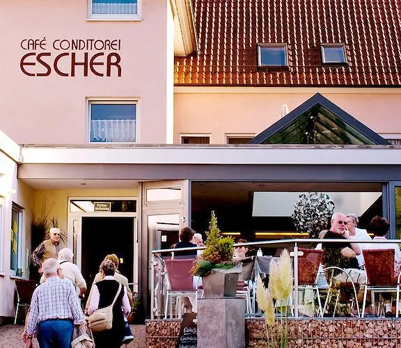 بيت ضيافة Gaestehaus Eschers Eiswerk آنفايلار آم تريفلز